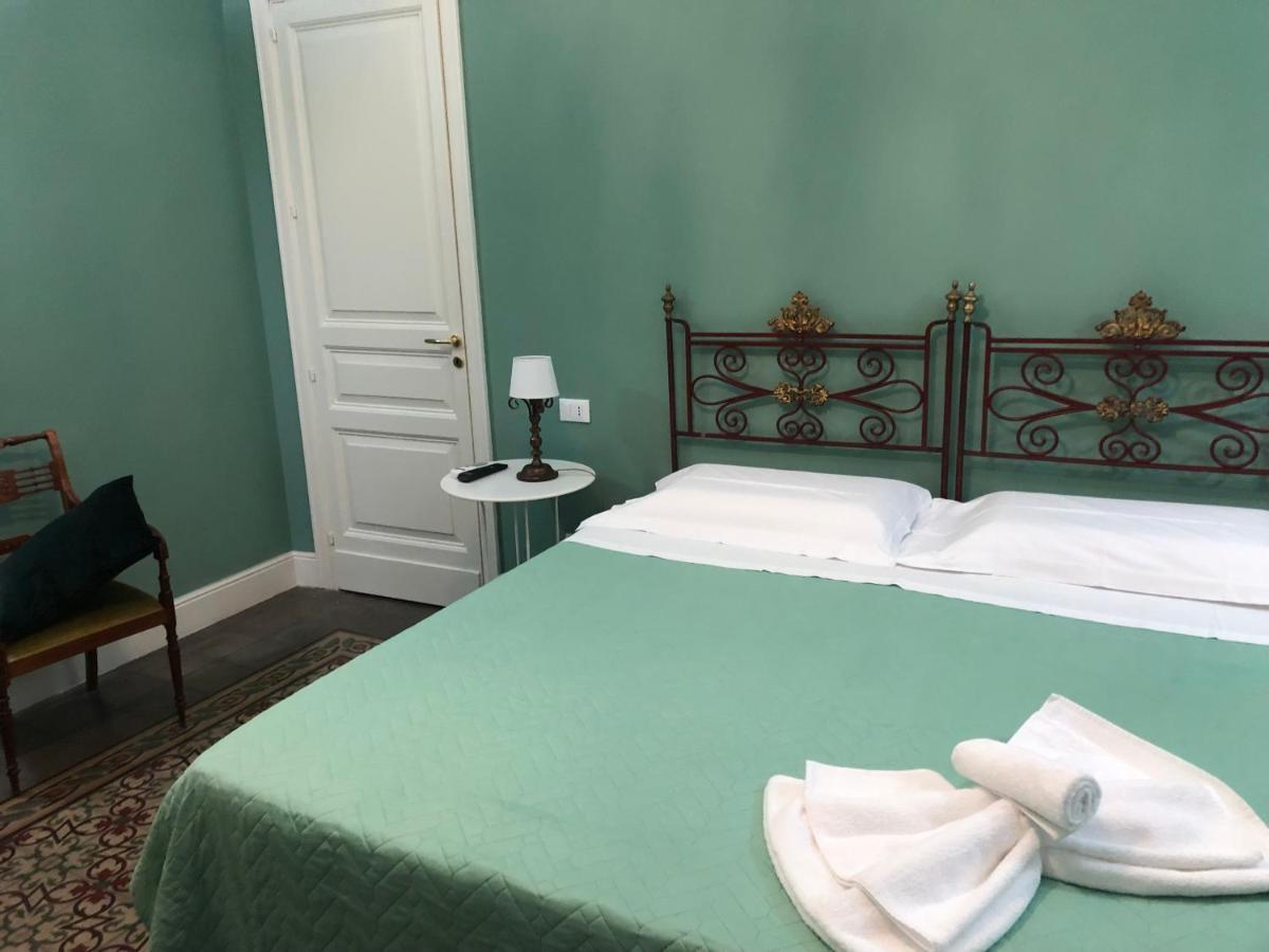 Palazzo Pastura B&B And Apartments Katania Zewnętrze zdjęcie